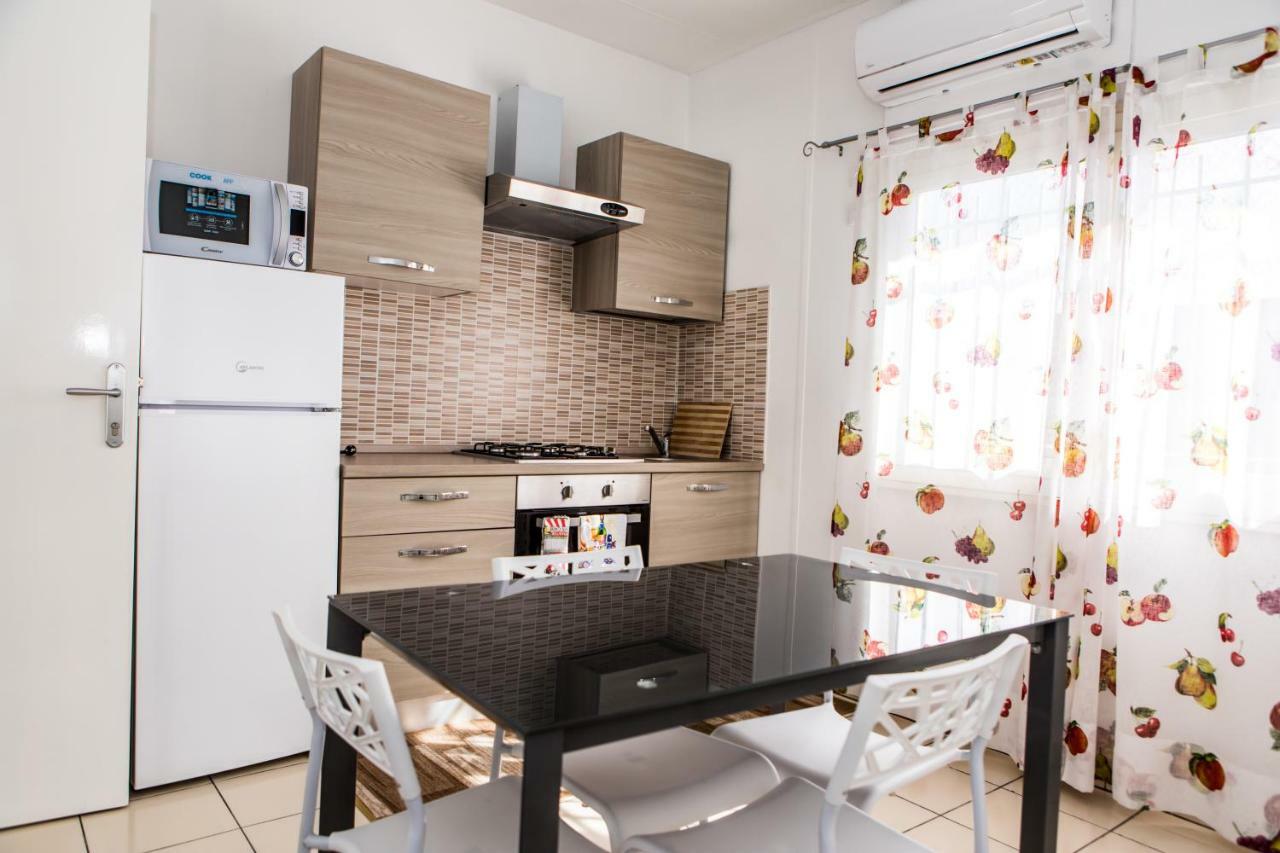 Veda Elegant Rooms Fiumefreddo di Sicilia Eksteriør bilde